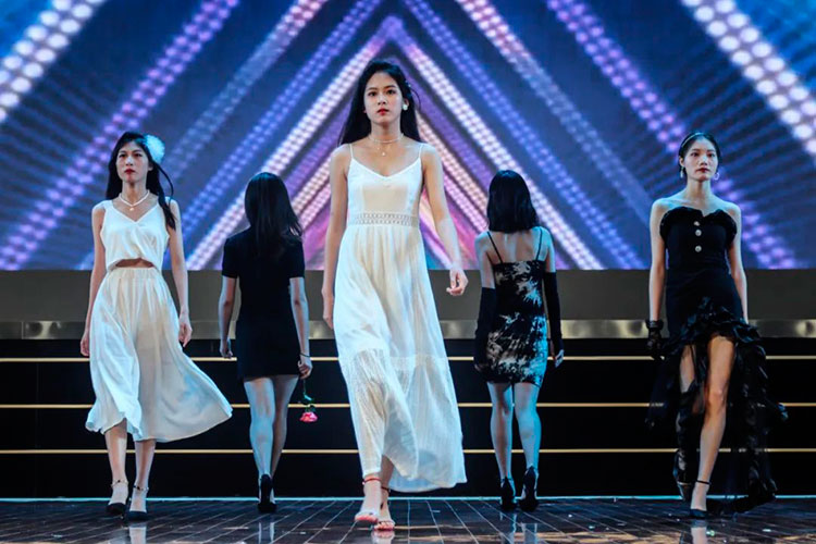 中國(guó)地質(zhì)大學(xué)(武漢)-地大熱能 中國(guó)地質(zhì)大學(xué)(武漢)-地大熱能