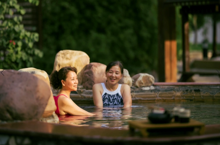 地?zé)釡厝t(yī)養(yǎng)行業(yè)賦能新質(zhì)生產(chǎn)力發(fā)展-地?zé)衢_發(fā)利用-地大熱能 地?zé)釡厝t(yī)養(yǎng)行業(yè)賦能新質(zhì)生產(chǎn)力發(fā)展-地?zé)衢_發(fā)利用-地大熱能